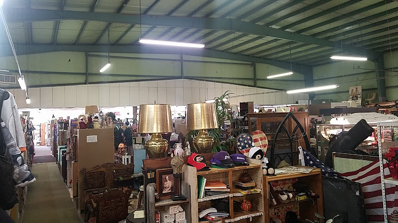 A Place In Time Antiques & Flea Market