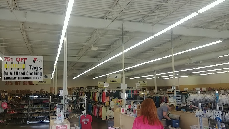 Maj-R Thrift Discount Stores Olathe