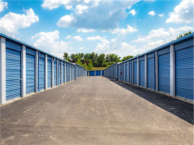 Extra Space Storage